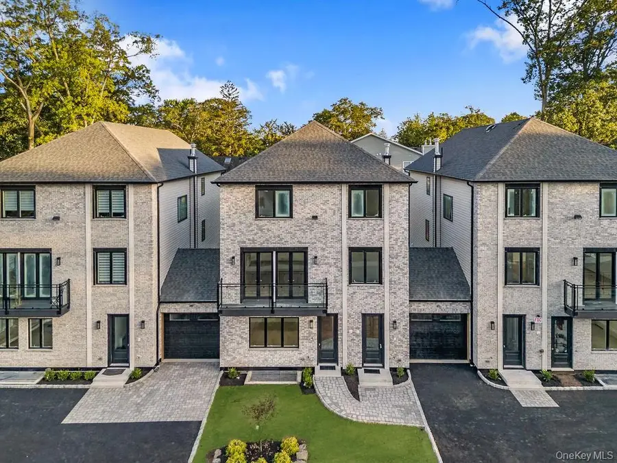 27 Ellish Parkway #112, Spring Valley, NY 10977 - Image #2