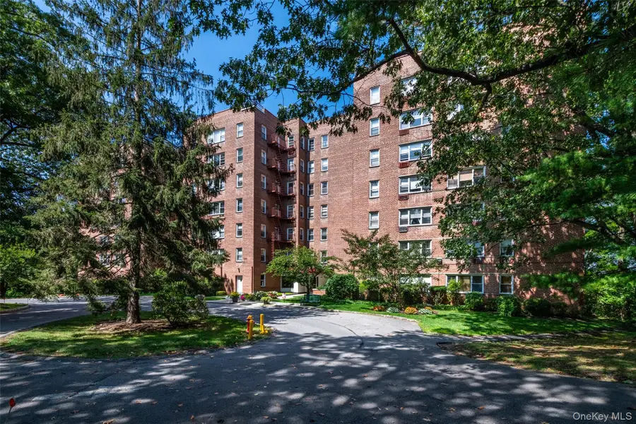 611 Palmer Road #4Y, Yonkers, NY 10701 - Image #3