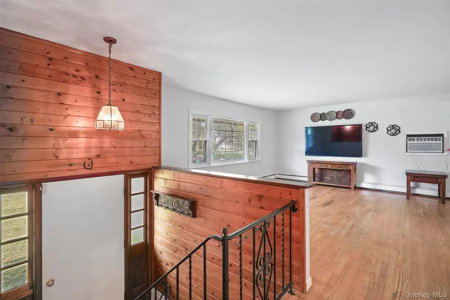 15 Vorndran Drive, Wappingers Falls, NY 12590 - Image #3