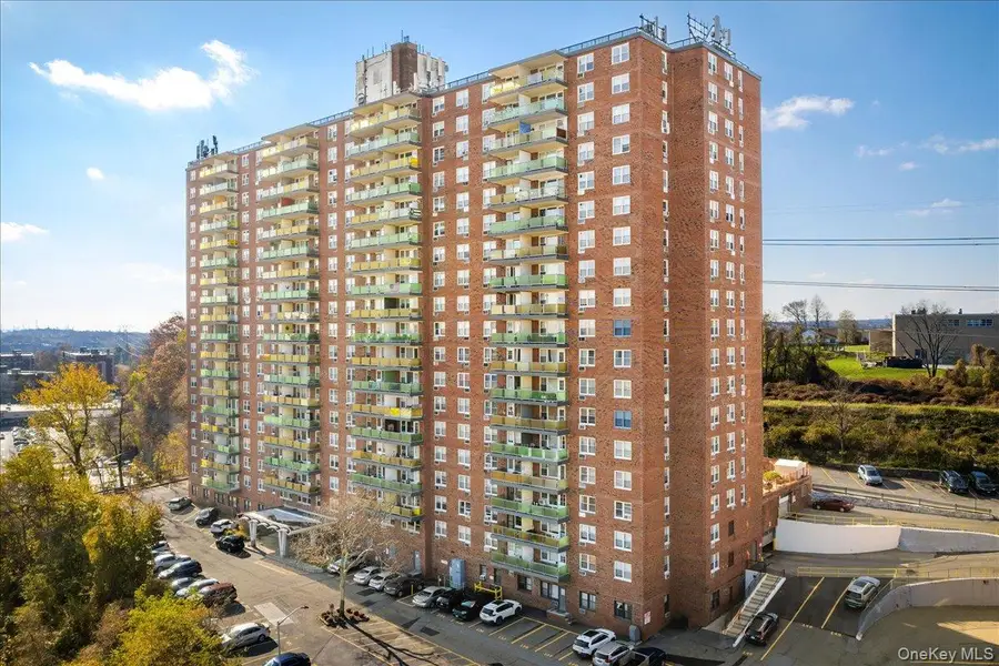 1841 Central Park Avenue #4K, Yonkers, NY 10710 - Image #2