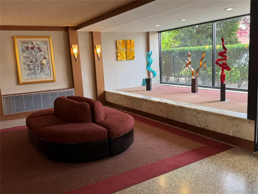 23-35 Bell Boulevard #6G, Bayside, NY 11360 - Image #3