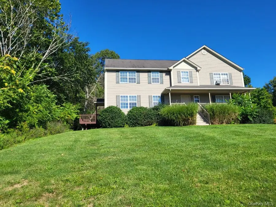 7 Bel Air Drive, Wallkill, NY 12589 - Image #3