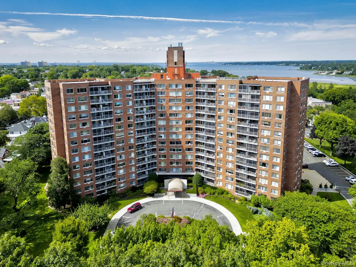 220-55 46th Avenue #8A, Bayside, NY 11361 - Image #1