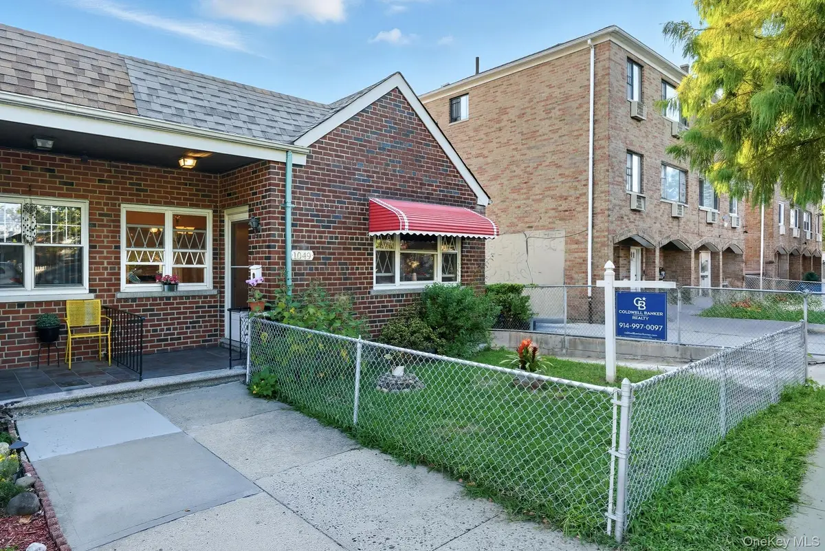 1049 Huntington Avenue, Bronx, NY 10465 - Image #1