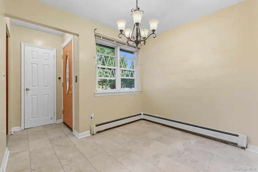 1049 Huntington Avenue, Bronx, NY 10465 - Image #3