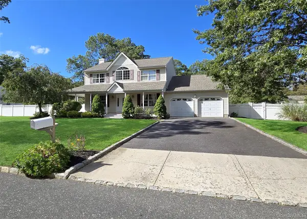 7 Oliver Street, Port Jefferson Station, NY 11776