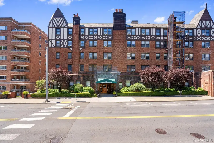 68 E Hartsdale Avenue #2G, Hartsdale, NY 10530 - Image #3