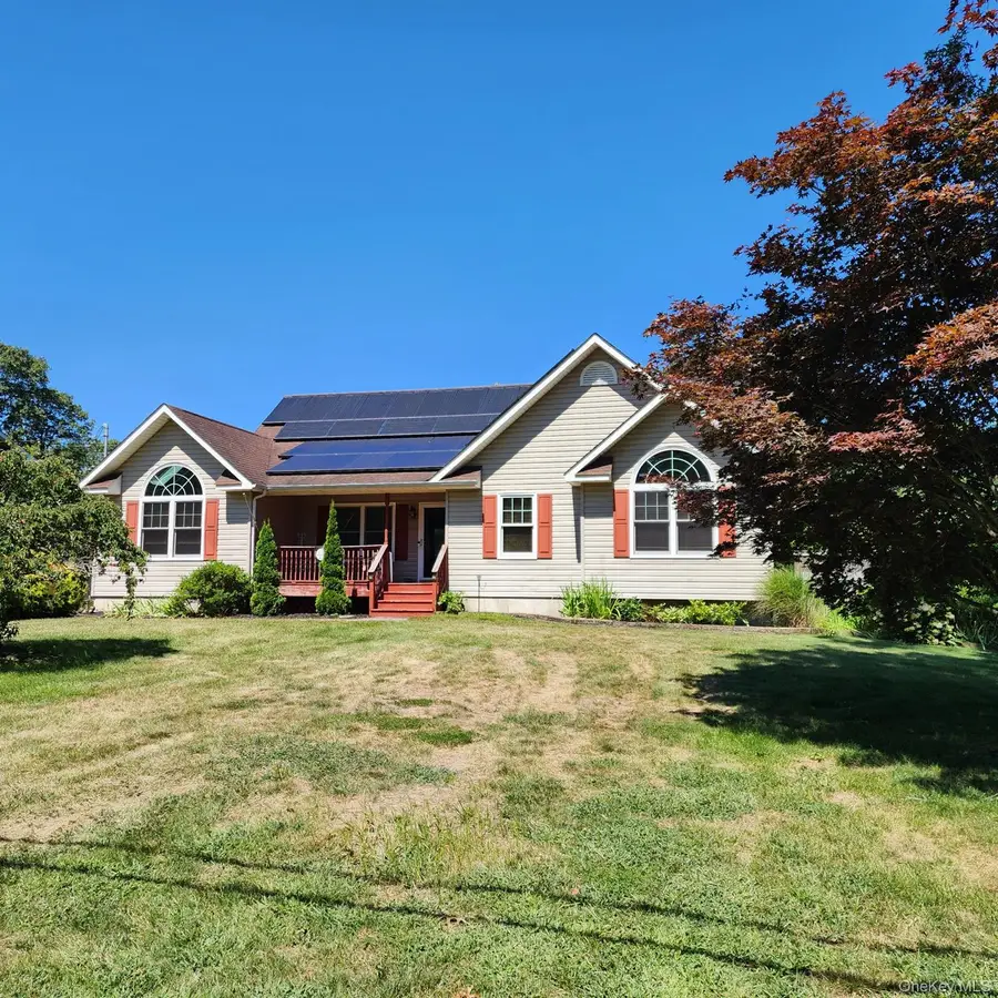 289 Carleton Drive E, Shirley, NY 11967 - Image #2