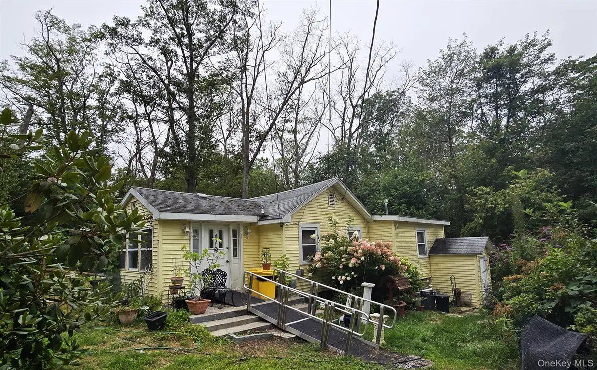 43 Sycamore Trail, Wurtsboro, NY 12790 - Image #1