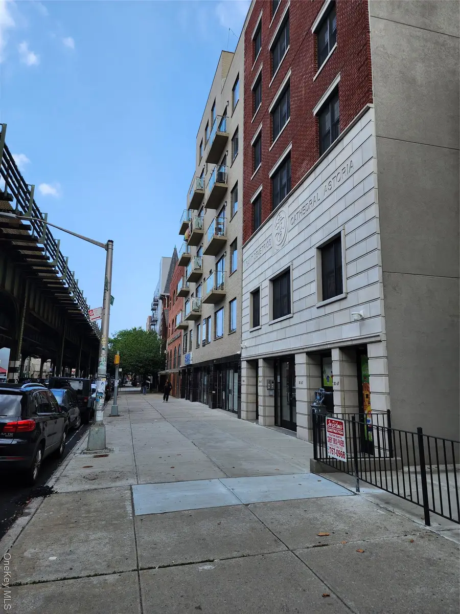 30-63 31st Street #605, Astoria, NY 11102 - Image #3