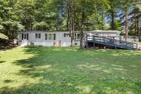 172 Orange Lake Road, Walden, NY 12586