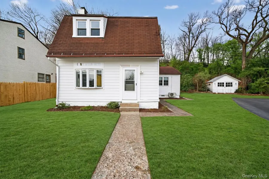 16 Circle Drive, Tuxedo Park, NY 10987 - Image #2