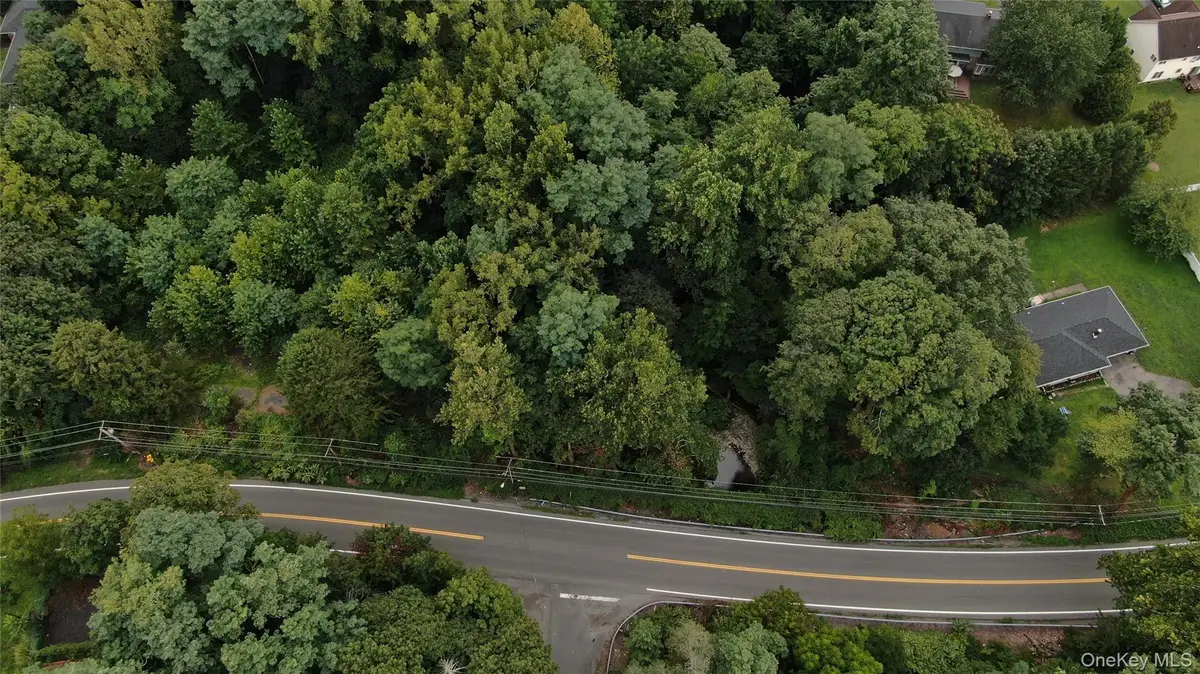 235 Blooming Grove Turnpike, New Windsor, NY 12553 - Image #1