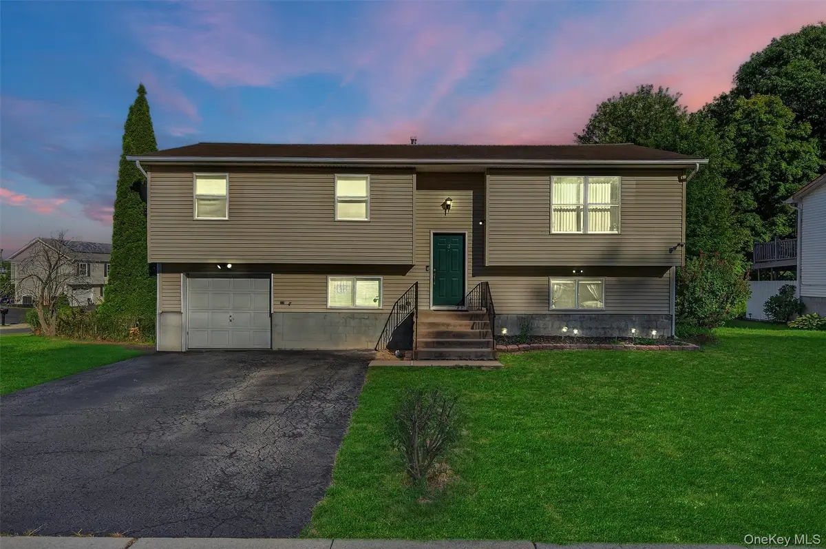 3 Ted Miller Drive, Maybrook, NY 12543 - Image #1