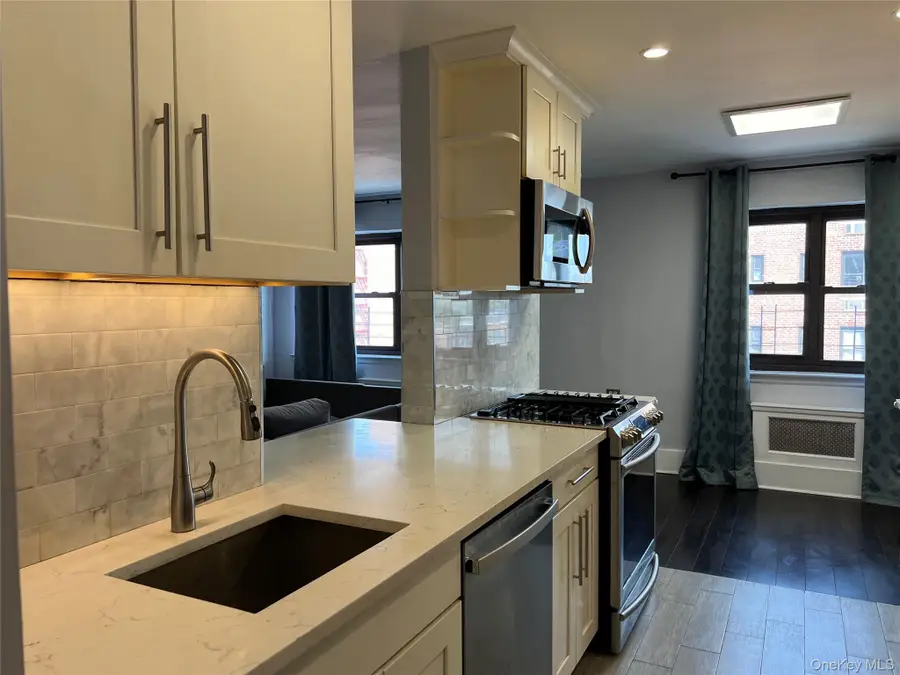 57-10 Junction Boulevard #5C, Elmhurst, NY 11373 - Image #2