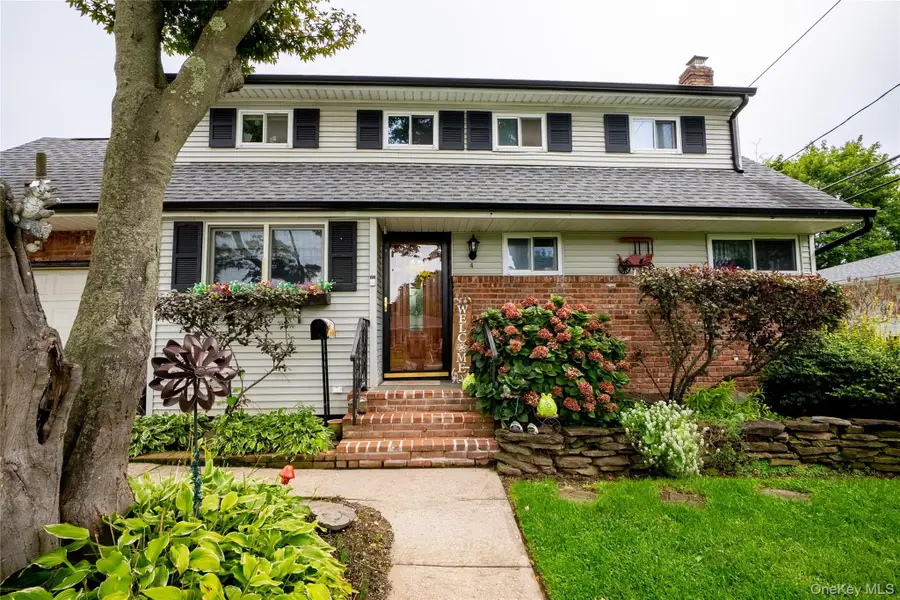 4 Andam Way, Saint James, NY 11780 - Image #3