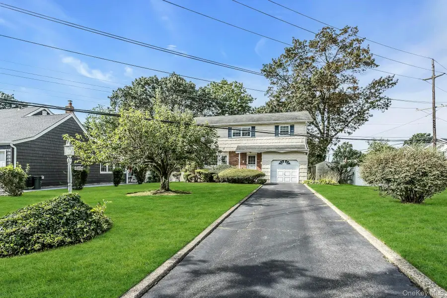 3462 Ella Road, Wantagh, NY 11793 - Image #3