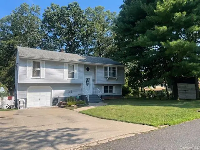 3 Wainscott Drive, Sound Beach, NY 11789 - Image #1