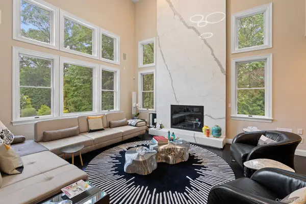 20 Stonewall Circle, West Harrison, NY 10604