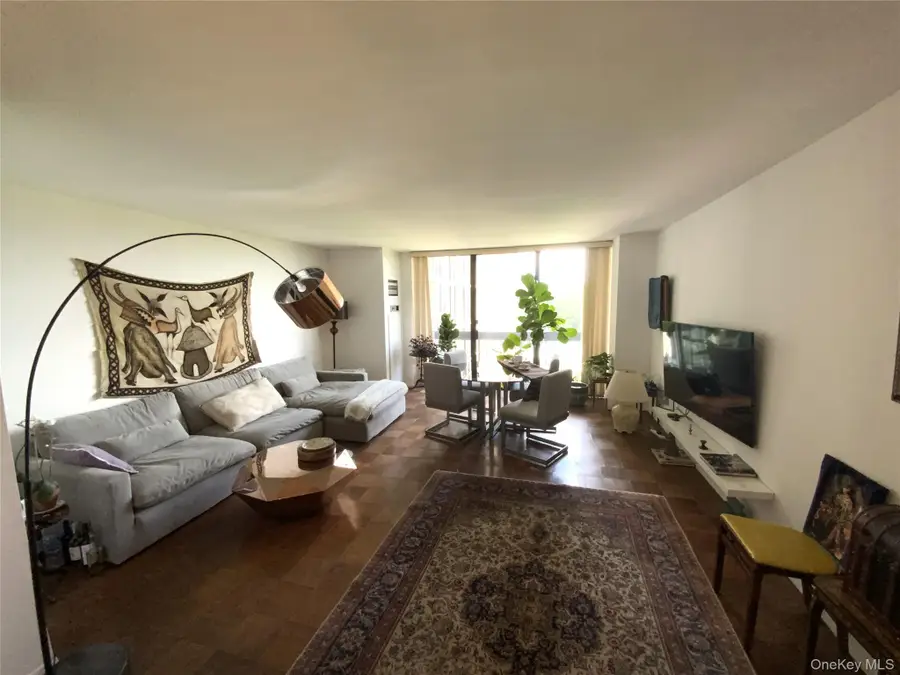 27110 Grand Central Parkway #7Y, Queens, NY 11005 - Image #2