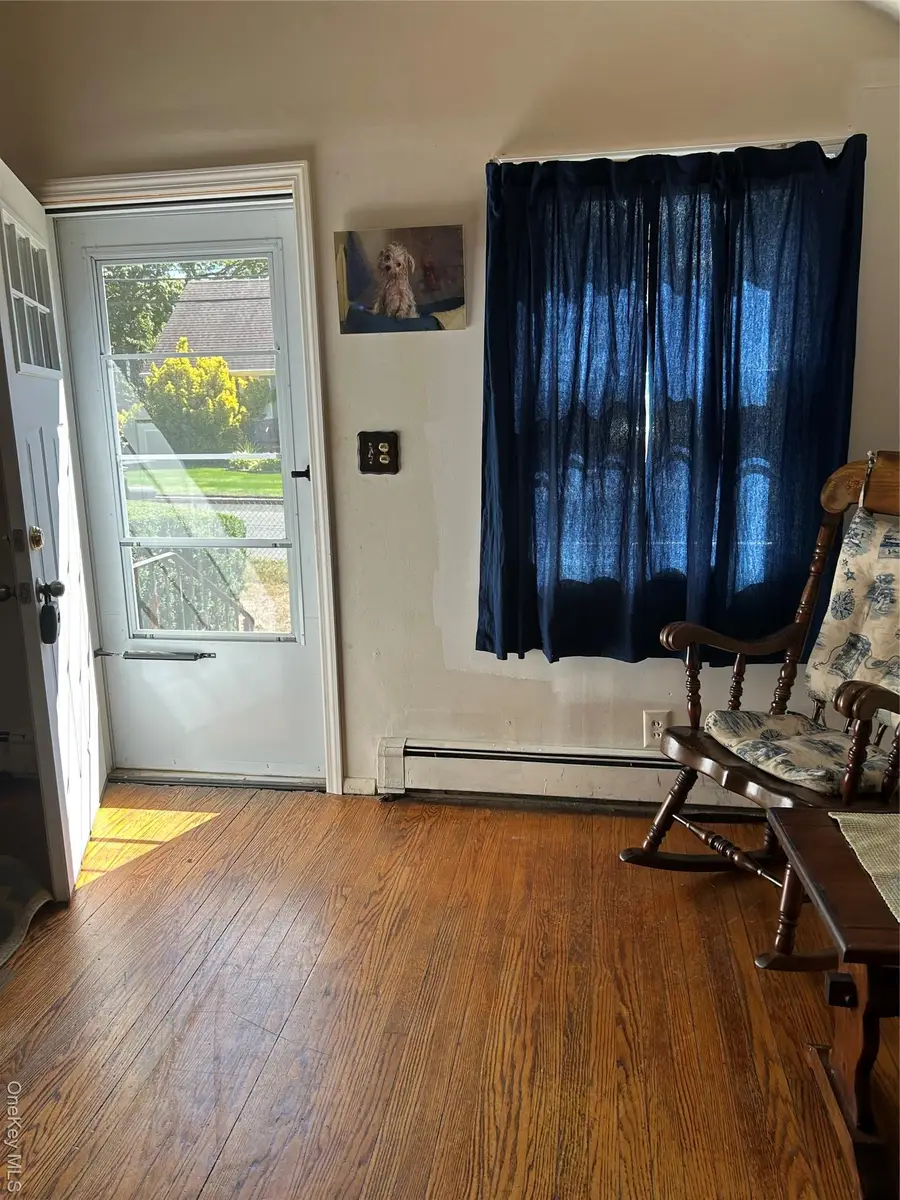 39 Teed Street, Huntington Station, NY 11746 - Image #3