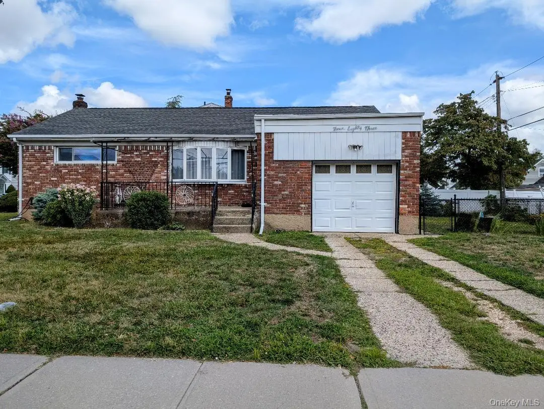 483 South Oyster Bay Road, Plainview, NY 11803 - Image #1