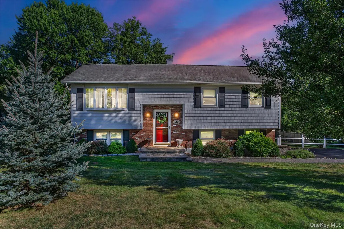 22 Bridle Lane, Chester, NY 10918 - Image #1