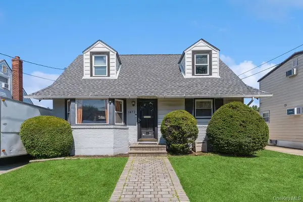 1472 Clay Street, Elmont, NY 11003