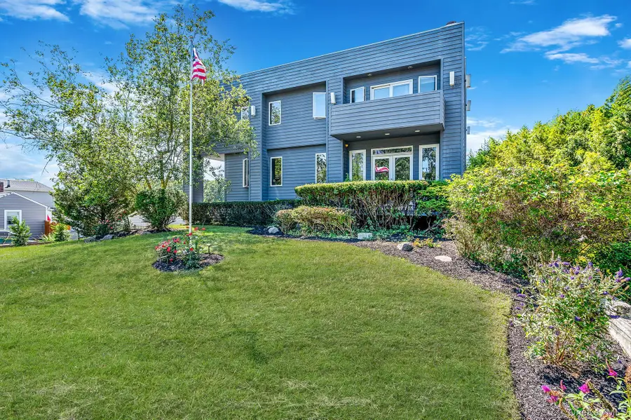 36 Roosevelt Boulevard, East Patchogue, NY 11772 - Image #3