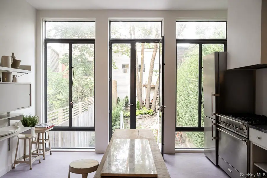 10 Union Street, Hudson, NY 12534 - Image #2