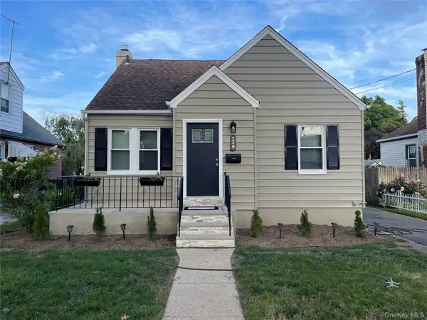 249 Hoffman Street, Franklin Square, NY 11010