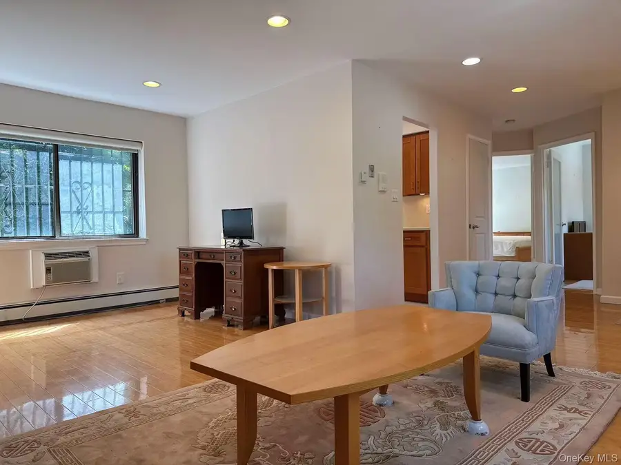 14134 33rd Avenue #2D, Flushing, NY 11354 - Image #3