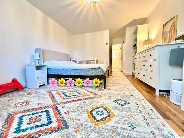 224-44 Kingsbury Avenue #2, Bayside, NY 11364 - Image #3