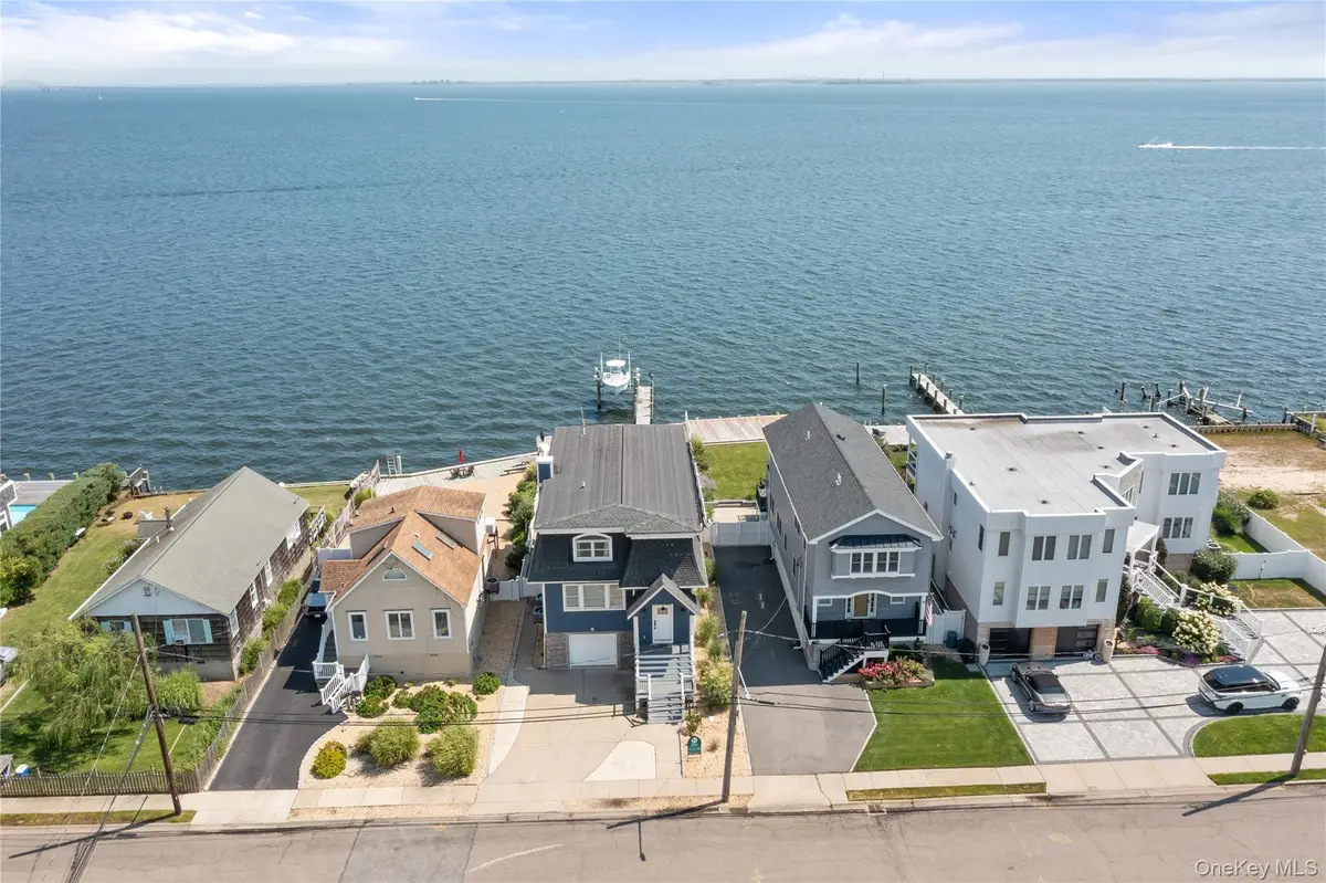 15 E Shore Drive, Babylon, NY 11702 - Image #1