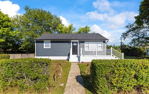 1 Atna Drive, Amityville, NY 11701