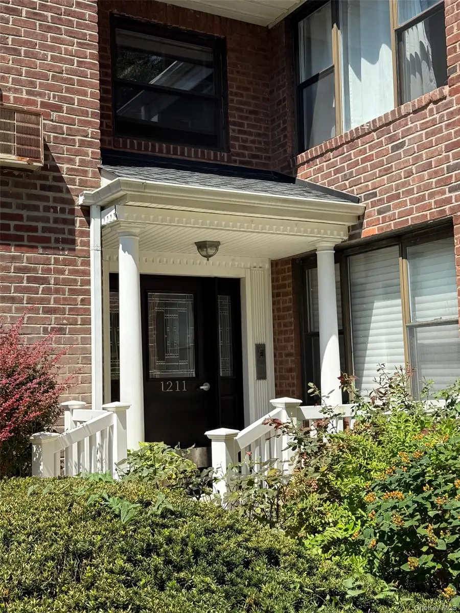 1211 E Broadway #C-24, Hewlett, NY 11557 - Image #3