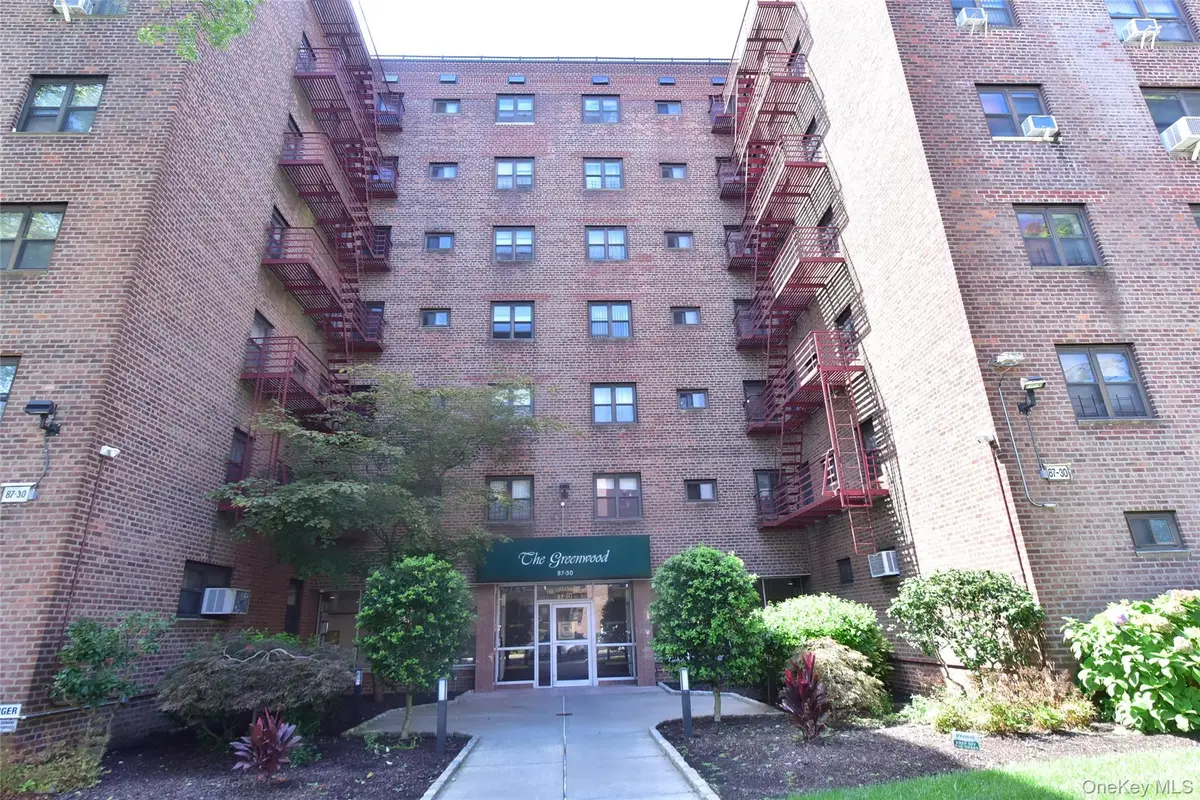 87-30 204 Street #B55, Hollis, NY 11423 - Image #1