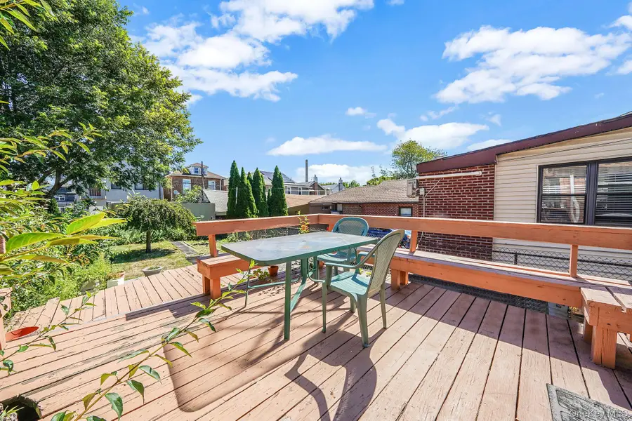 1636 Williamsbridge Road, Bronx, NY 10461 - Image #2