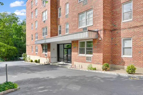 510 Midland Ave #1H, Yonkers, NY 10704