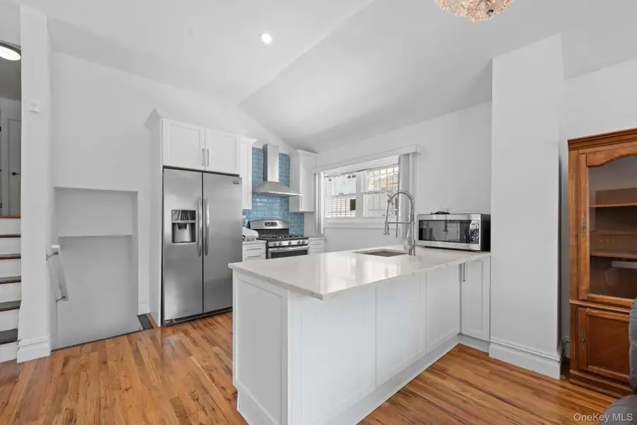 10541 Seaview Avenue, Brooklyn, NY 11236 - Image #3