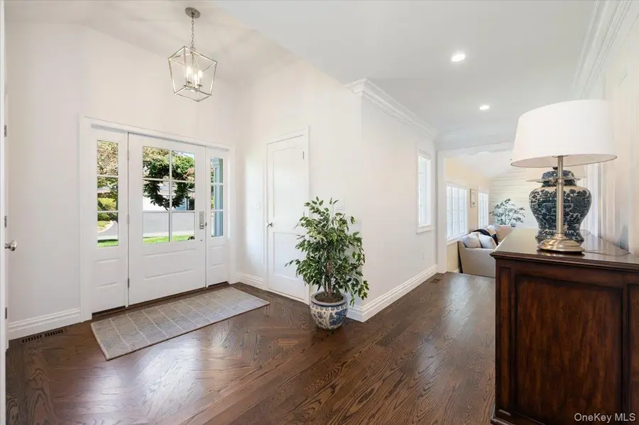 5 Fleetwood Drive, Huntington Bay, NY 11743 - Image #3