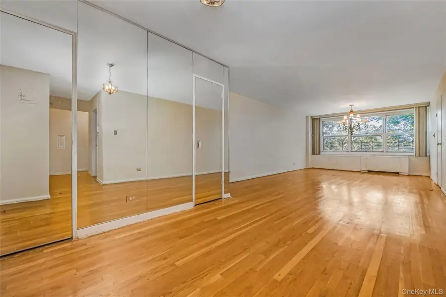 211-10 18th Avenue #4G, Bayside, NY 11360 - Image #3