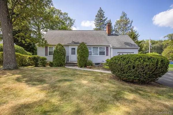 85 Lt Cox Drive, Pearl River, NY 10965