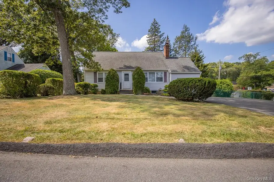 85 Lt Cox Drive, Pearl River, NY 10965 - Image #2