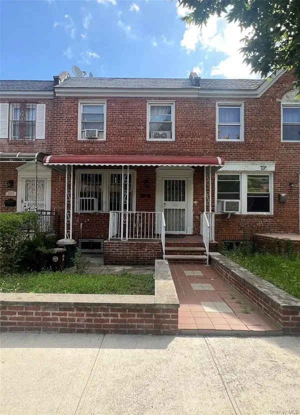 3316 Radcliff Avenue, Bronx, NY 10469