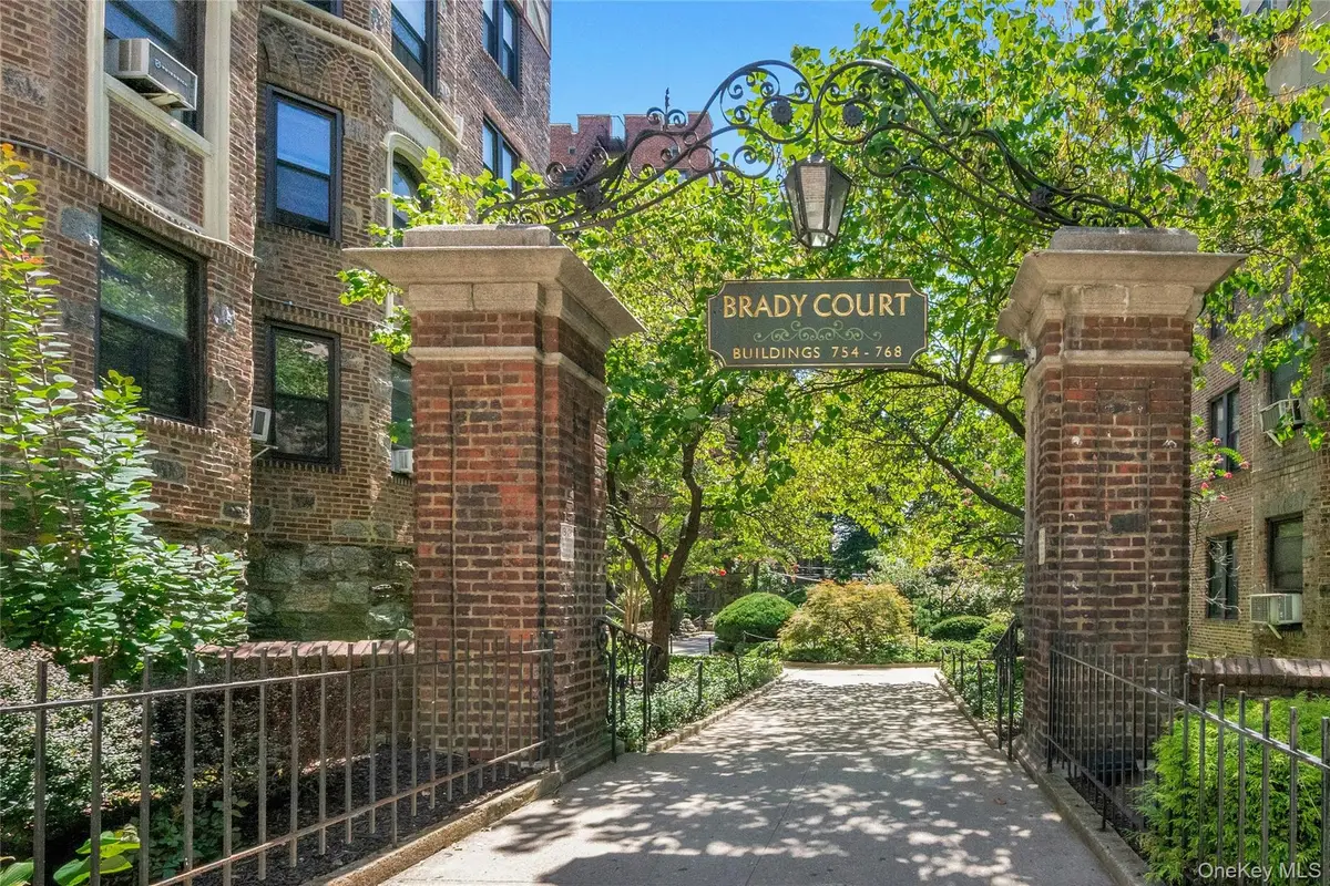 760 Brady Avenue #117, Bronx, NY 10462 - Image #1