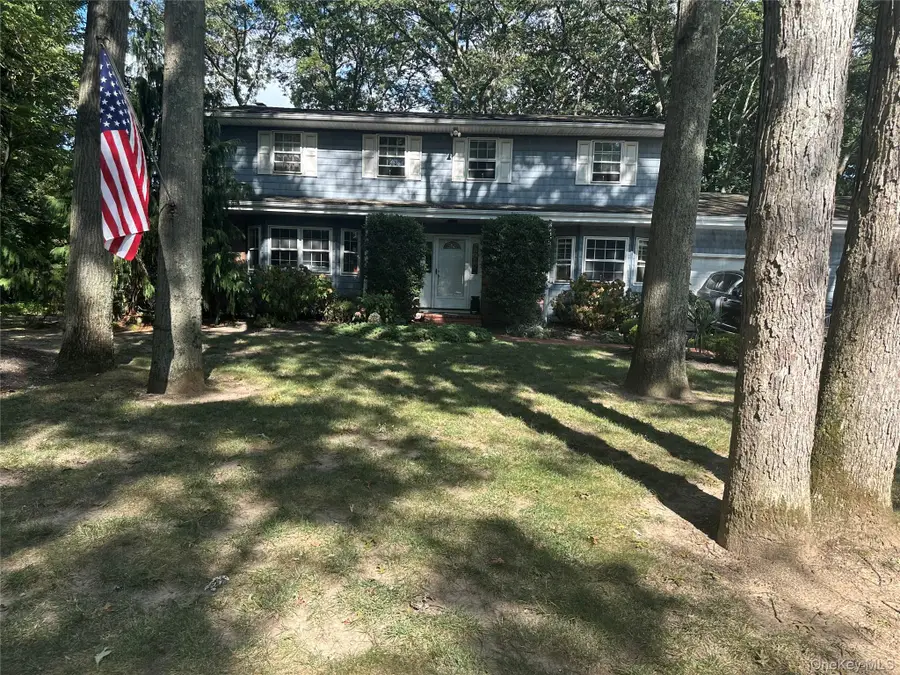 3 Wedgewood Court, Miller Place, NY 11764 - Image #3