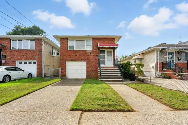 94-34 238th Street, Floral Park, NY 11001