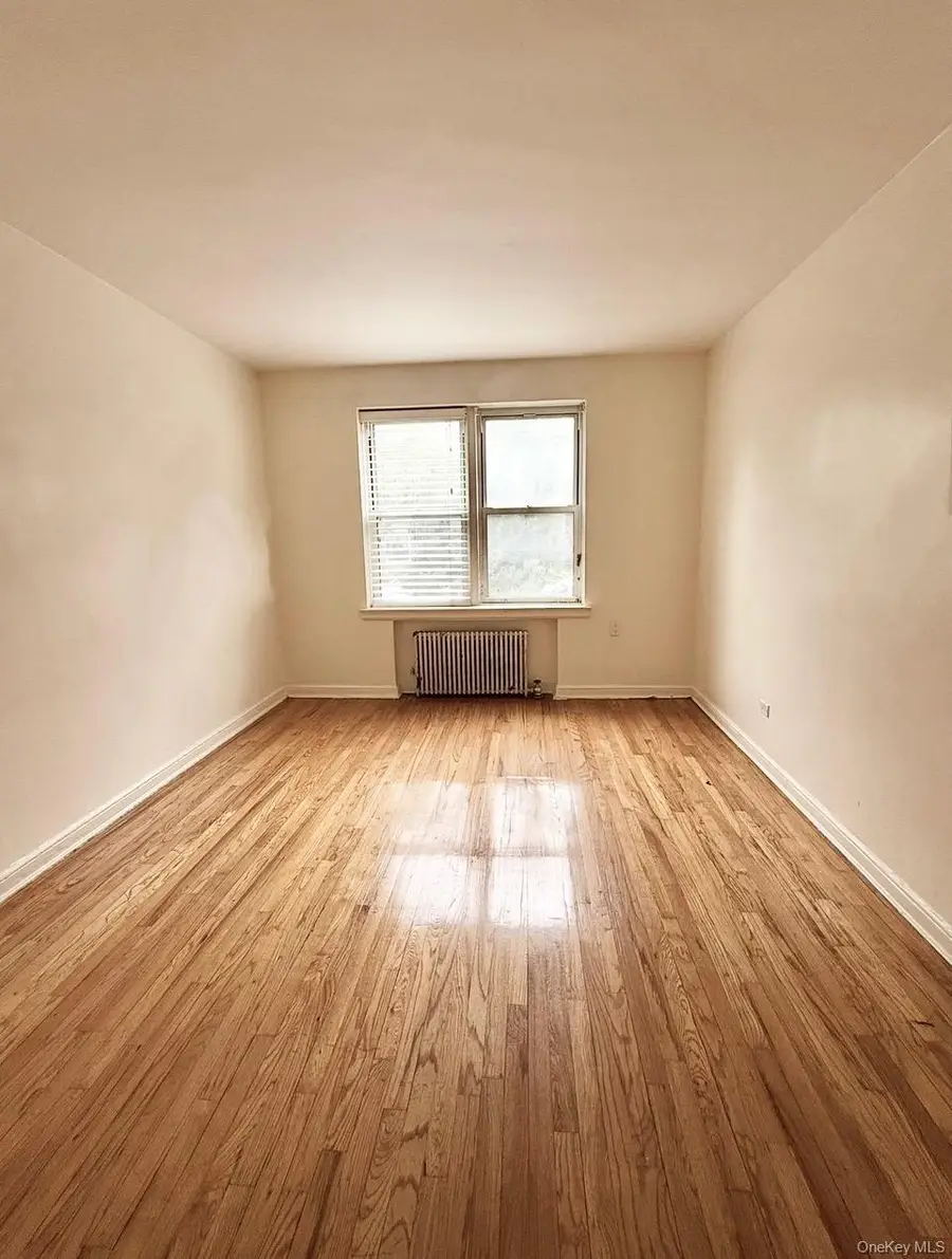 141-42 78 Avenue #1F, Flushing, NY 11367 - Image #3