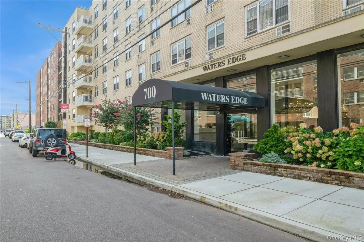 700 Shore Road #2E, Long Beach, NY 11561 - Image #1